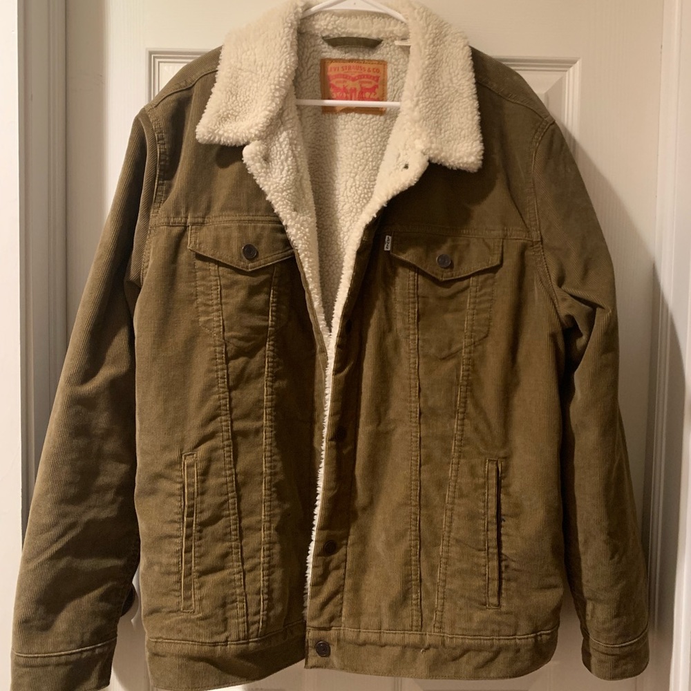 Levi’s sherpa lined corduroy jacket